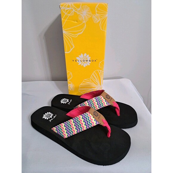Yellowbox Flip Flops "Paige" Multicolor Chevron Pattern Women's Size 10 M NIB - Picture 2 of 8